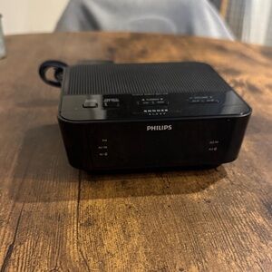 Philips Black Digital Clock Radio